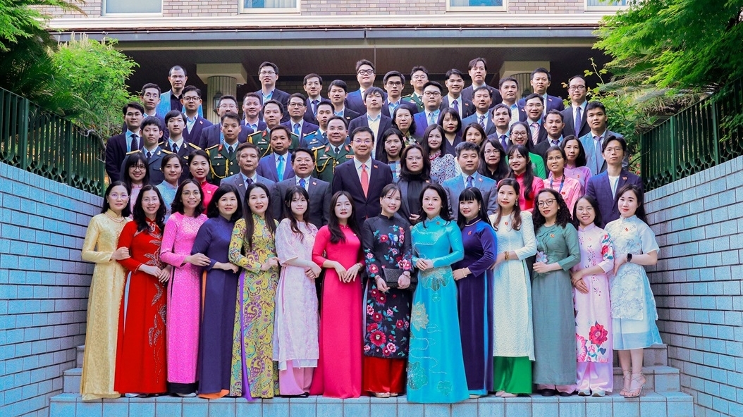 Đảng ủy tại Nhật Bản và công tác quản lý các chi bộ lưu học sinh