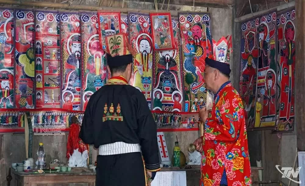 Phần nghi lễ trong Lễ hội Cầu mùa của người Dao Lô Gang. Phần nghi lễ trong Lễ hội Cầu mùa của người Dao Lô Gang.