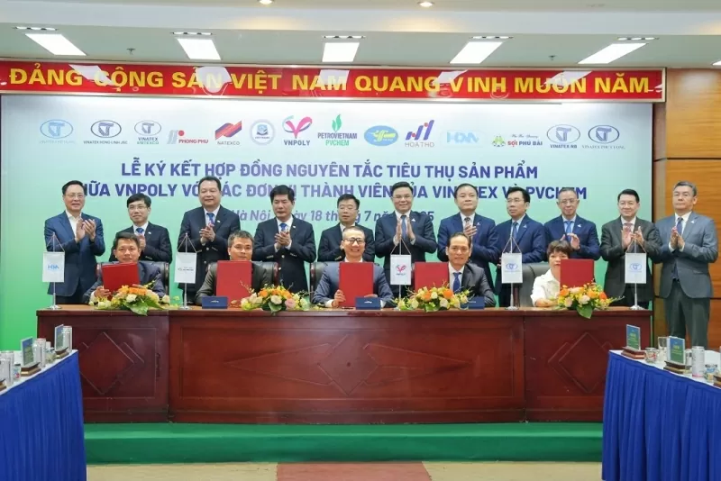 PetroVietnam bắt tay VINATEX tạo dựng chuỗi cung ứng hóa chất   xơ sợi - dệt may bền vững