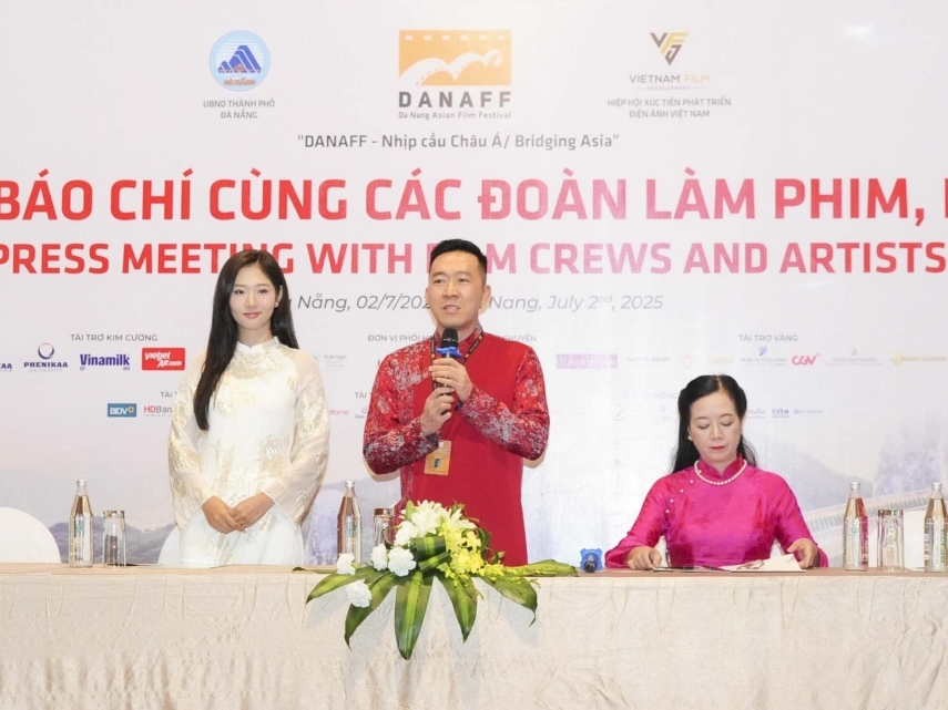 Đạo diễn phim ‘Đèn âm hồn’  tái xuất điện ảnh với loạt dự án đáng mong đợi