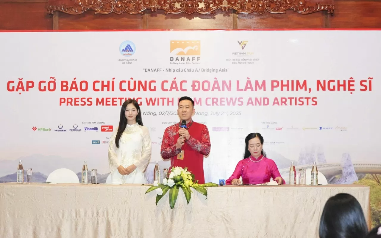 Đạo diễn phim ‘Đèn âm hồn’ tái xuất điện ảnh với loạt dự án đáng mong đợi Đạo diễn phim ‘Đèn âm hồn’ tái xuất điện ảnh với loạt dự án đáng mong đợi