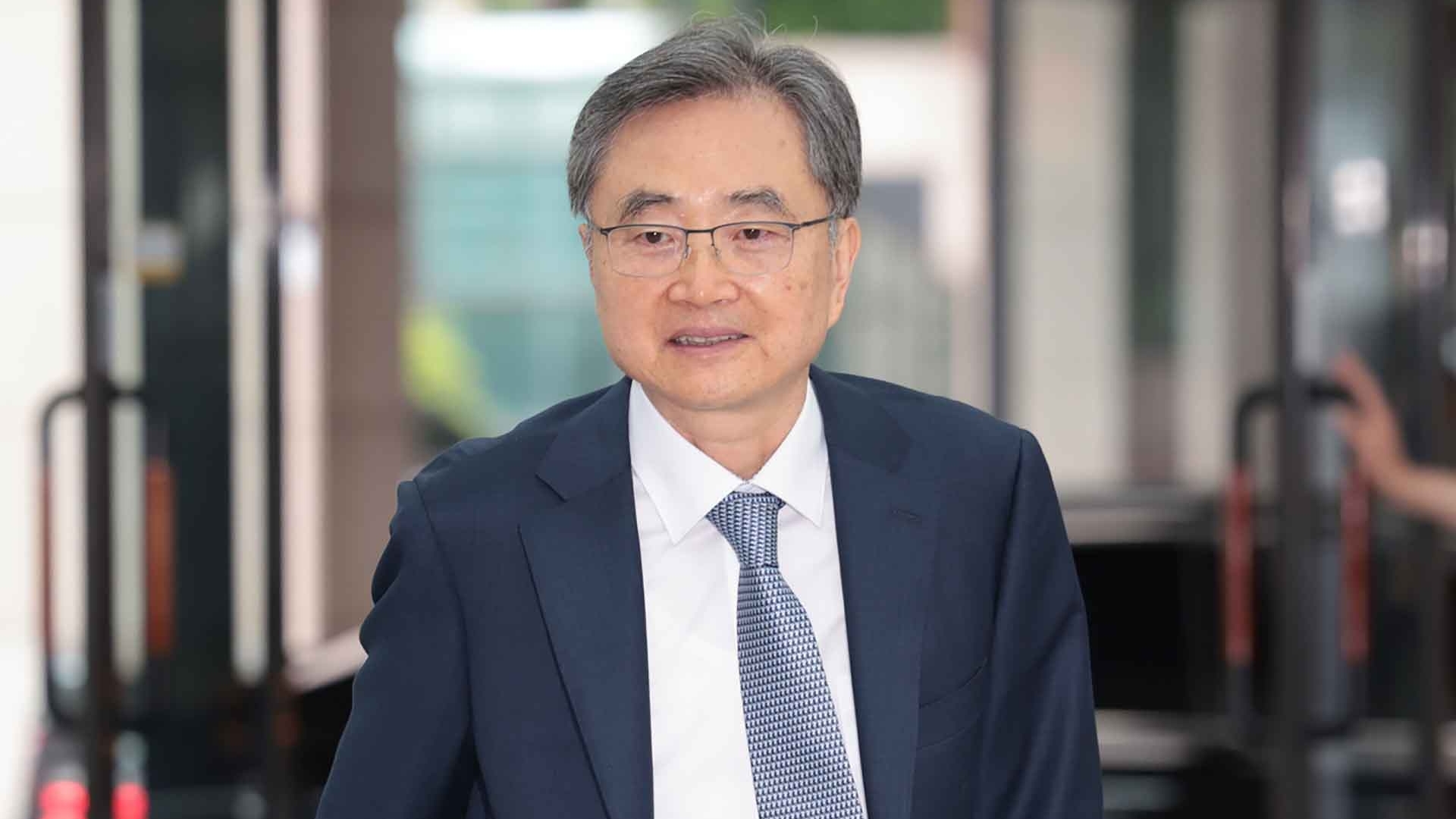 Điện mừng Bộ trưởng Ngoại giao Hàn Quốc Cho Hyun