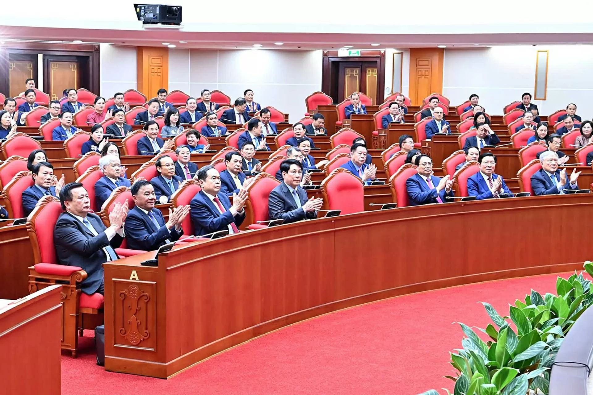 Phát biểu của Tổng Bí thư Tô Lâm tại phiên bế mạc Hội nghị lần thứ 12 Ban Chấp hành Trung ương Đảng khóa XIII Phát biểu của Tổng Bí thư Tô Lâm tại phiên bế mạc Hội nghị lần thứ 12 Ban Chấp hành Trung ương Đảng khóa XIII