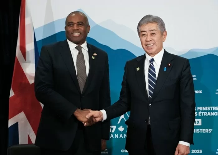 Ẩn ý đằng sau sự xích lại gần nhau của quan hệ Anh-Nhật Ẩn ý đằng sau sự xích lại gần nhau của quan hệ Anh-Nhật