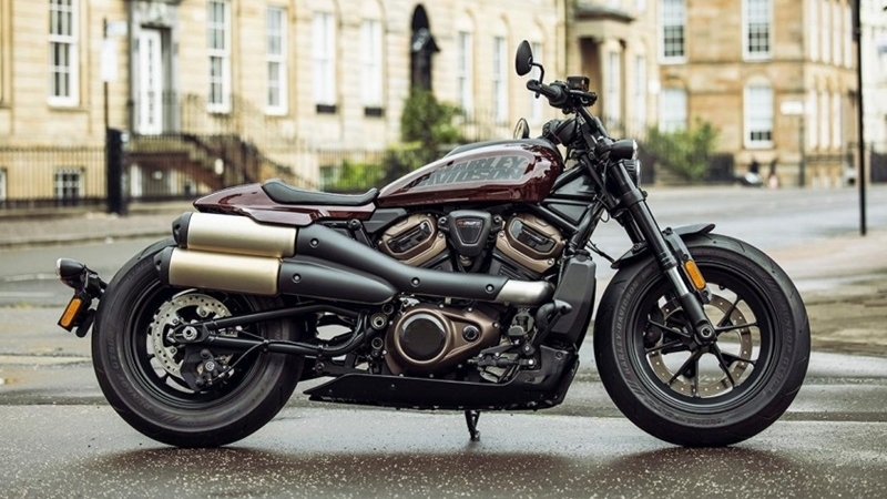 Top 10 mẫu xe Cruiser phân khối lớn trên 1.000cc đáng mua nhất 2025