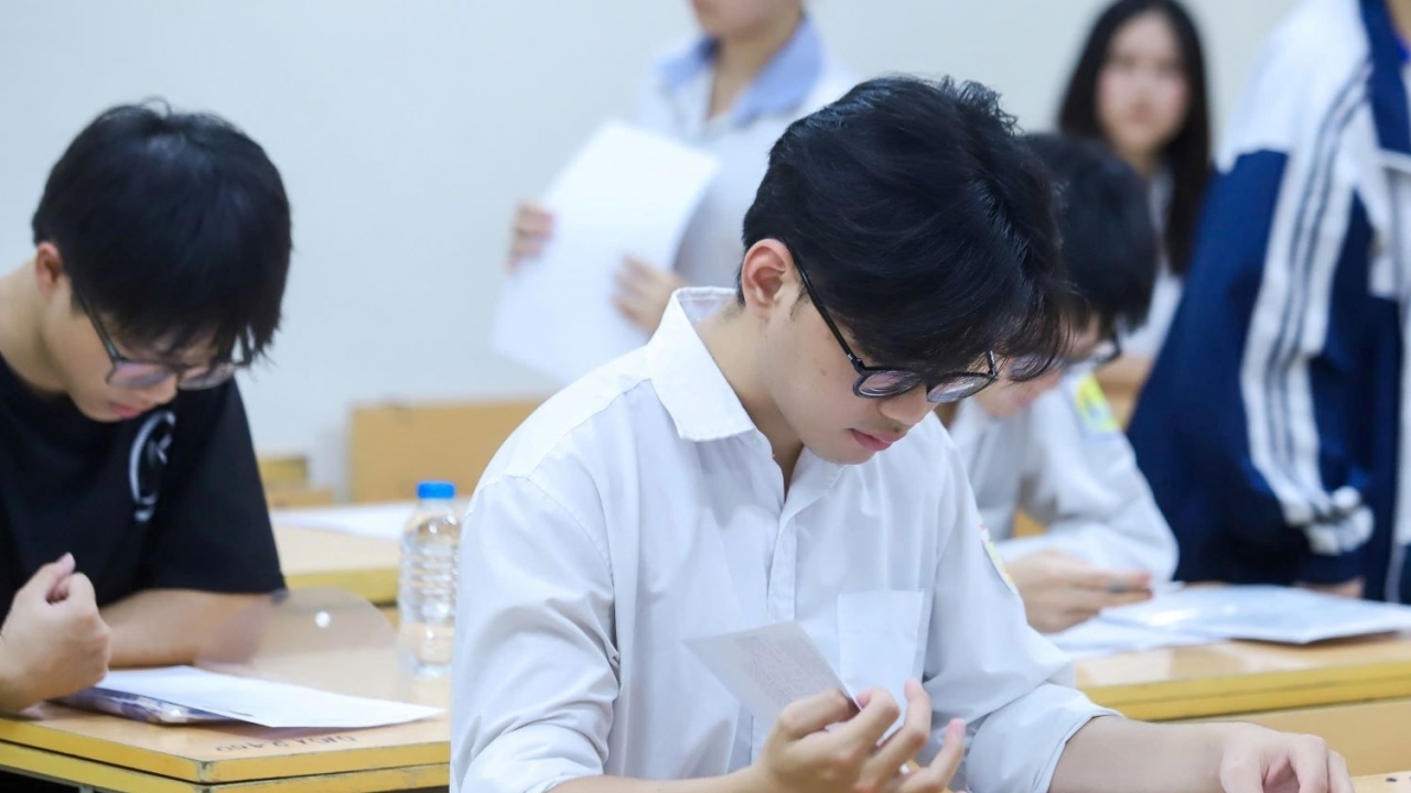 Điểm sàn xét tuyển nhóm ngành sức khỏe năm 2025