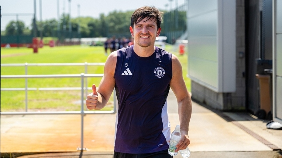 Harry Maguire rút lui khỏi đội hình Man Utd du đấu