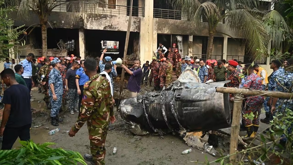 Rơi máy bay tại Bangladesh: Ít nhất 31 người tử vong, chủ yếu là trẻ em, Ngoại trưởng Trung Quốc bàng hoàng