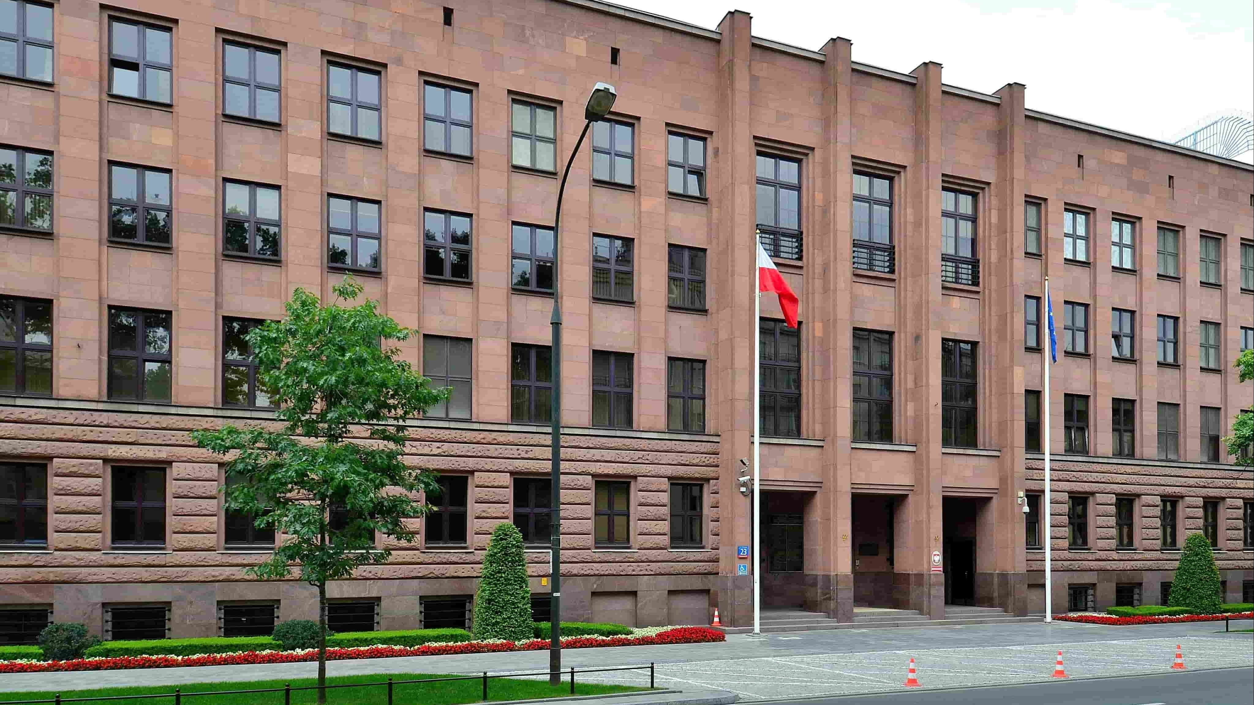 Ba Lan khuyến cáo công dân rời khỏi Nga đề phòng 'trường hợp an ninh đột ngột xấu đi'