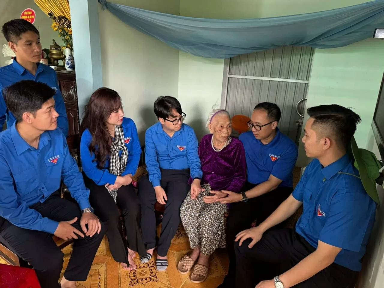 Đoàn Thanh niên Bộ Ngoại giao thăm Trụ sở Chính phủ Cách mạng lâm thời Cộng hòa miền Nam Việt Nam