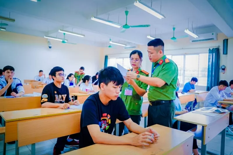 Điểm sàn xét tuyển vào 8 trường công an năm 2025