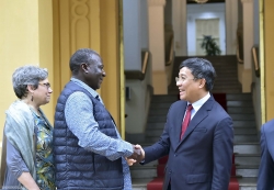 Tăng cường hợp tác với Trung tâm Di sản thế giới UNESCO, ICOMOS xây dựng Hồ sơ phục dựng Chính điện Kính Thiên