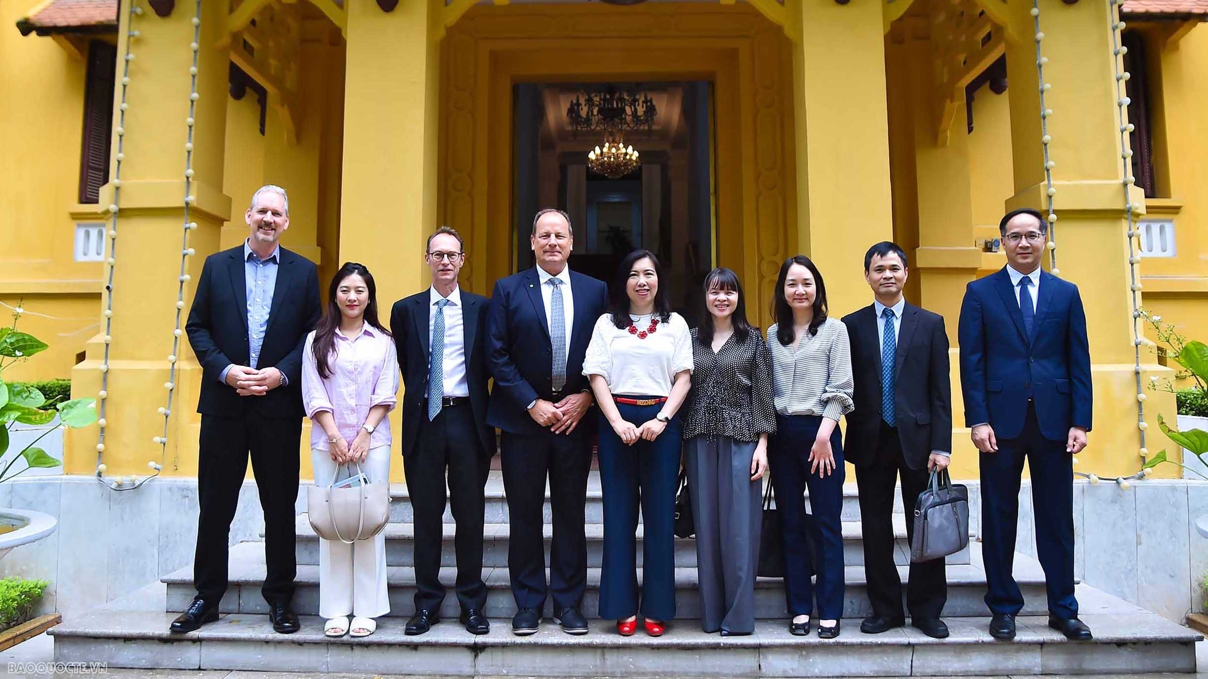 Thứ trưởng Lê Thị Thu Hằng tiếp Chủ tịch kiêm Tổng giám đốc Công ty năng lượng Jadestone