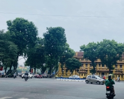 Hà Nội: CSGT ra quân kiểm tra, xử lý vi phạm xe kinh doanh vận tải