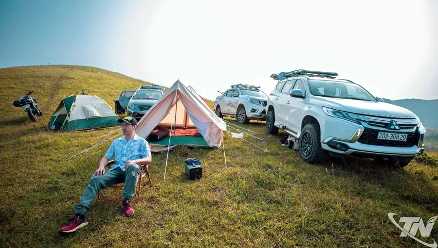 Thảo nguyên Sam Chiêm tại Thái Nguyên Thảo nguyên Sam Chiêm tại Thái Nguyên - bức tranh miền sơn cước