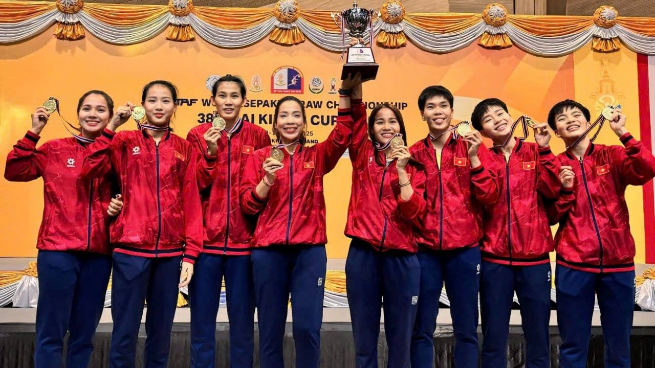 Cầu mây nữ Việt Nam vô địch thế giới sau trận thắng mãn nhãn Thái Lan