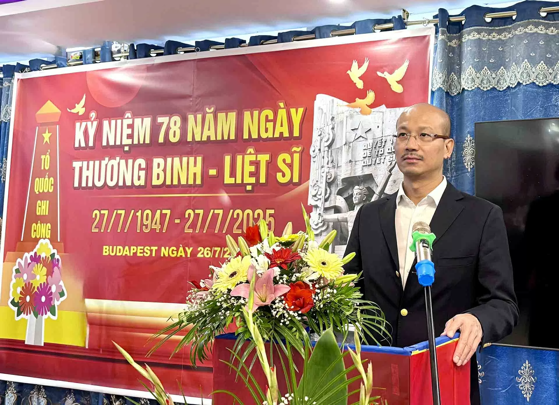 Kỷ niệm Ngày Thương binh-Liệt sĩ tại Hungary: Khắc ghi công ơn, lan tỏa nghĩa tình, đạo lý ‘Uống nước nhớ nguồn’ Kỷ niệm Ngày Thương binh-Liệt sĩ tại Hungary: Khắc ghi công ơn, lan tỏa nghĩa tình, đạo lý ‘Uống nước nhớ nguồn’