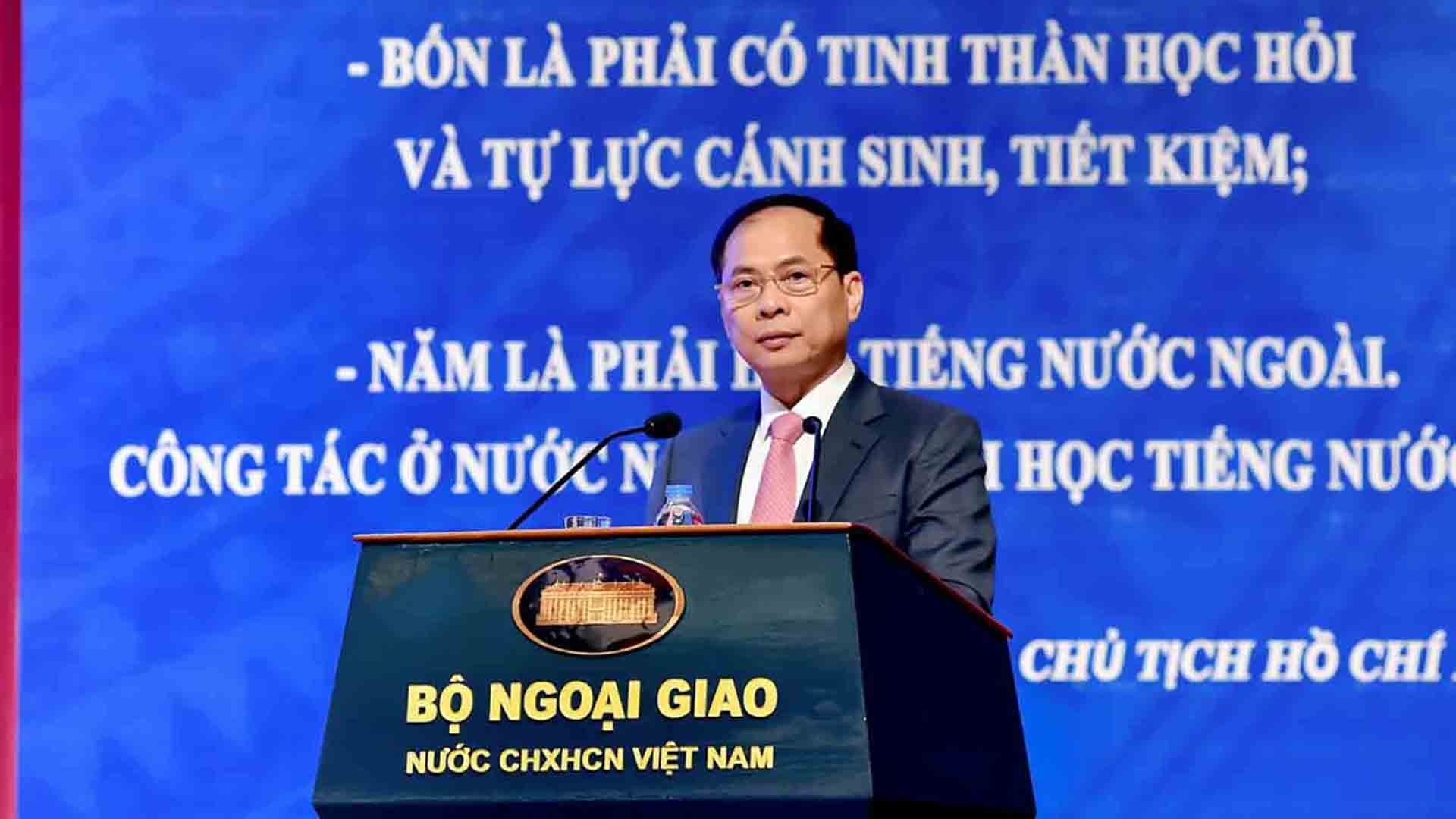 Phát biểu khai mạc của Phó Thủ tướng, Bộ trưởng Ngoại giao Bùi Thanh Sơn tại Hội thảo Ngoại giao thời đại Hồ Chí Minh