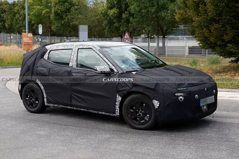 Nhiều khả năng Hyundai Ioniq 2 sẽ dùng chung nền tảng E-GMP với Kia EV2 và EV3 Nhiều khả năng Hyundai Ioniq 2 sẽ dùng chung nền tảng E-GMP với Kia EV2 và EV3