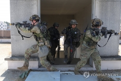 Hàn Quốc vừa hé lộ một ý định với các cuộc tập trận chung để xoa dịu Triều Tiên, Mỹ lập tức cảnh báo rắn