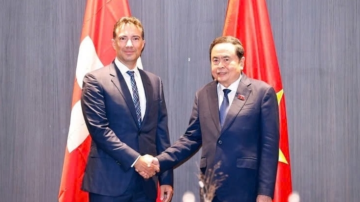 Việt Nam luôn coi trọng phát triển quan hệ hữu nghị với Thụy Sỹ