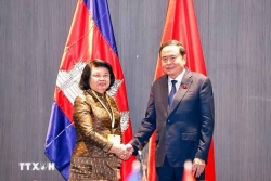 Chủ tịch Quốc hội Trần Thanh Mẫn gặp Chủ tịch Quốc hội Campuchia Khuon Sudary