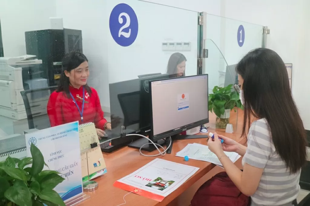 Từ ngày 1/8, Hà Nội đồng nhất triển khai một số tiện ích miễn phí khi người dân, doanh nghiệp làm các thủ tục hành chính