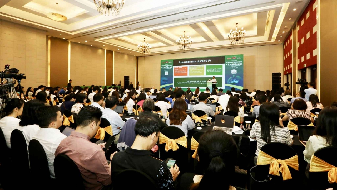 Tìm giải pháp đột phá cho ngành năng lượng trong kỷ nguyên mới