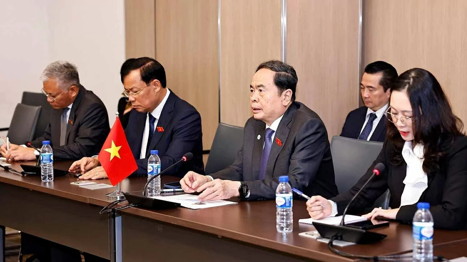 Việt Nam luôn coi trọng củng cố và phát triển quan hệ Đối tác chiến lược với Đức Việt Nam luôn coi trọng củng cố và phát triển quan hệ Đối tác chiến lược với Đức