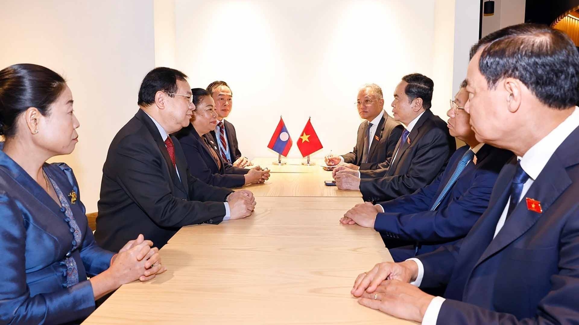 Đưa mối quan hệ đặc biệt Việt Nam-Lào ngày càng đi vào chiều sâu, ổn định và bền vững