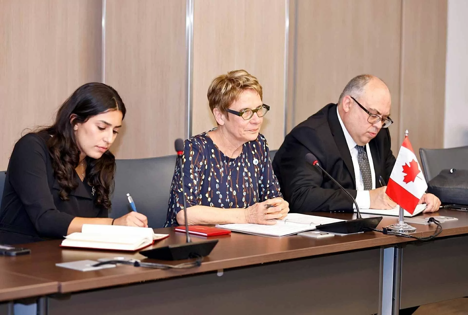 Tiếp tục thúc đẩy quan hệ Đối tác toàn diện Việt Nam-Canada phát triển sâu rộng Tiếp tục thúc đẩy quan hệ Đối tác toàn diện Việt Nam-Canada phát triển sâu rộng