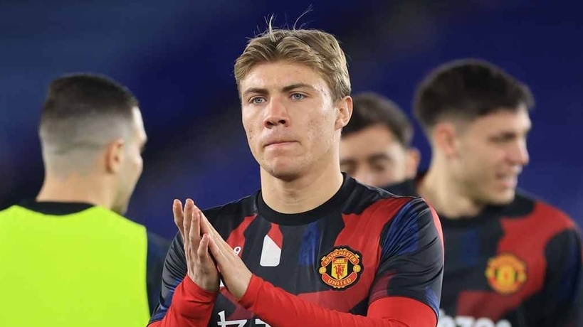 Man Utd đàm phán mua Sesko, cân nhắc đổi Hojlund