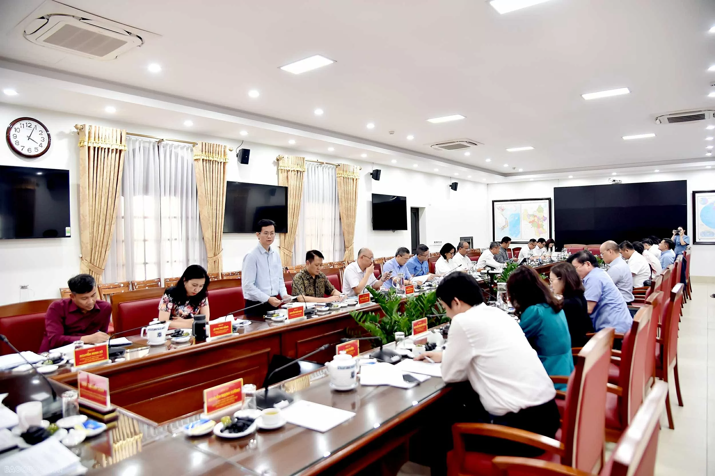 Bộ Ngoại giao tổ chức Hội nghị Ban Chấp hành Đảng bộ lần thứ nhất, nhiệm kỳ 2025–2030 Bộ Ngoại giao tổ chức Hội nghị Ban Chấp hành Đảng bộ lần thứ nhất, nhiệm kỳ 2025–2030