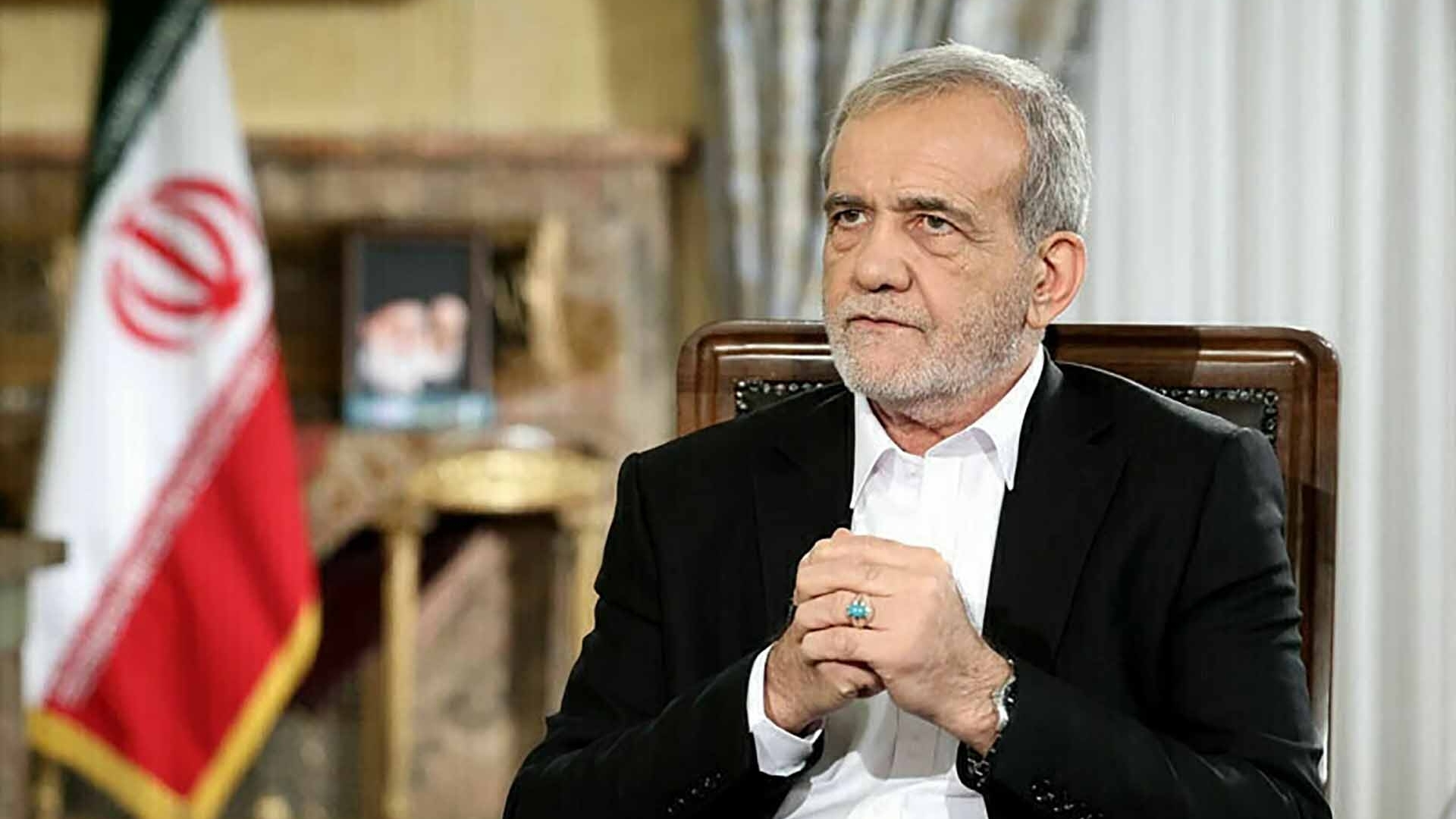 Củng cố láng giềng gần