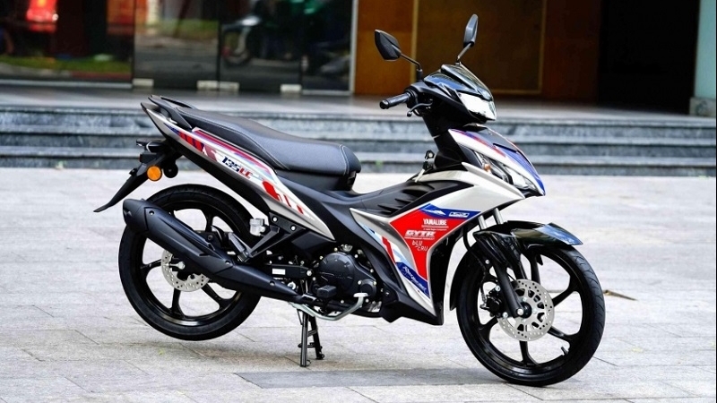 Xe côn tay Yamaha 135LC Fi Red Racer về Việt Nam với số lượng giới hạn