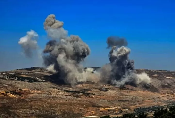 Israel nã 'mưa không kích' xuống Lebanon, cơ sở sản xuất tên lửa lớn nhất của Hezbollah thành 'bia ngắm' Israel nã 'mưa không kích' xuống Lebanon, cơ sở sản xuất tên lửa lớn nhất của Hezbollah thành 'bia ngắm'