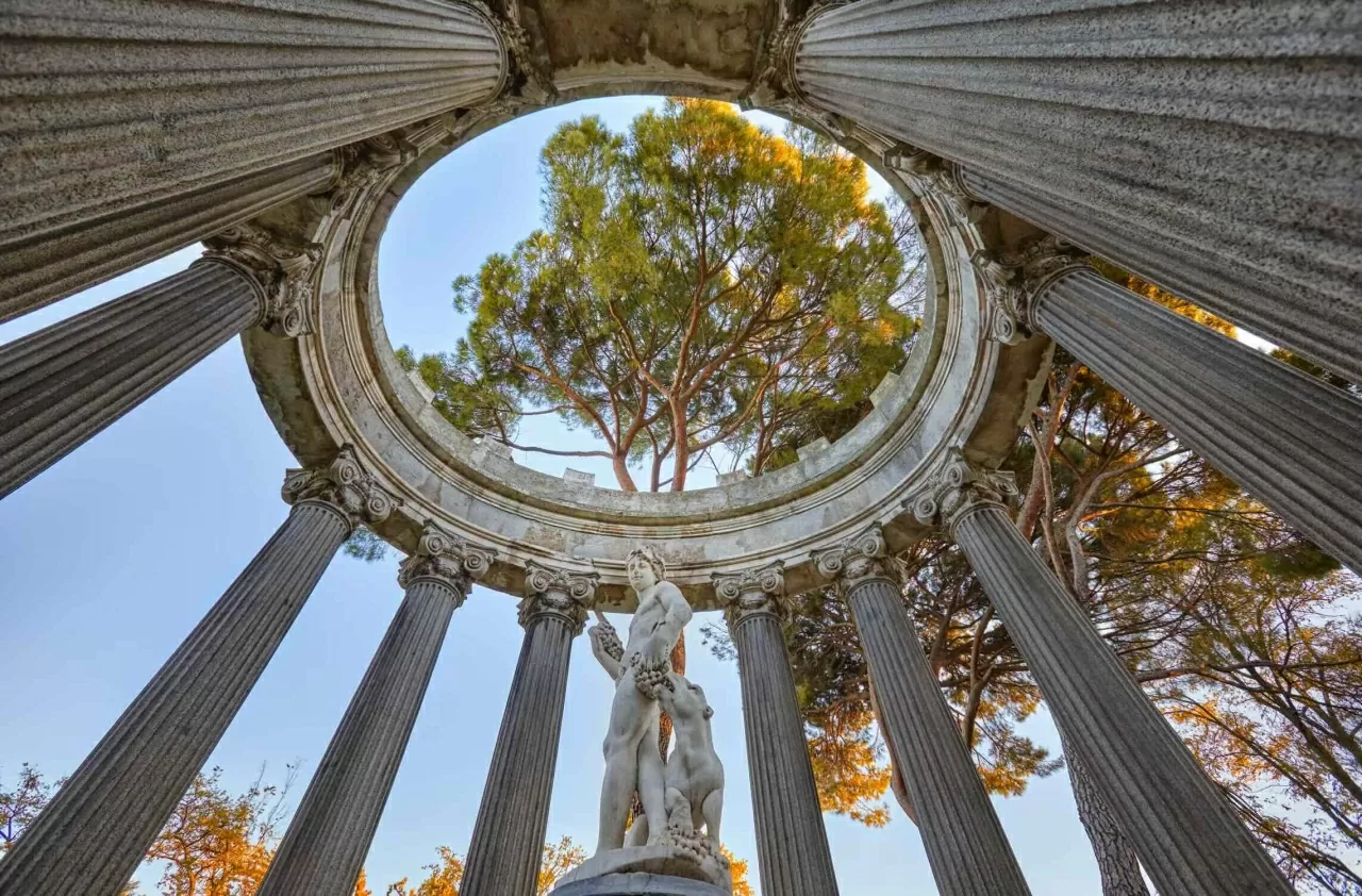 Du lịch châu Âu: 10 khu vườn bí mật tuyệt đẹp giữa lòng các thành phố lớn