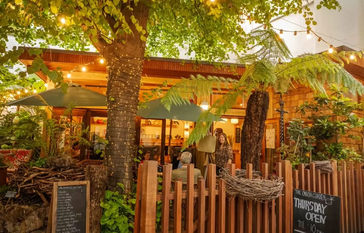 Du lịch châu Âu: 10 khu vườn bí mật tuyệt đẹp giữa lòng các thành phố lớn Du lịch châu Âu: 10 khu vườn bí mật tuyệt đẹp giữa lòng các thành phố lớn