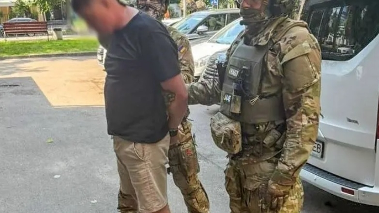 Ukraine triệt phá đường dây tham nhũng quy mô lớn về quốc phòng