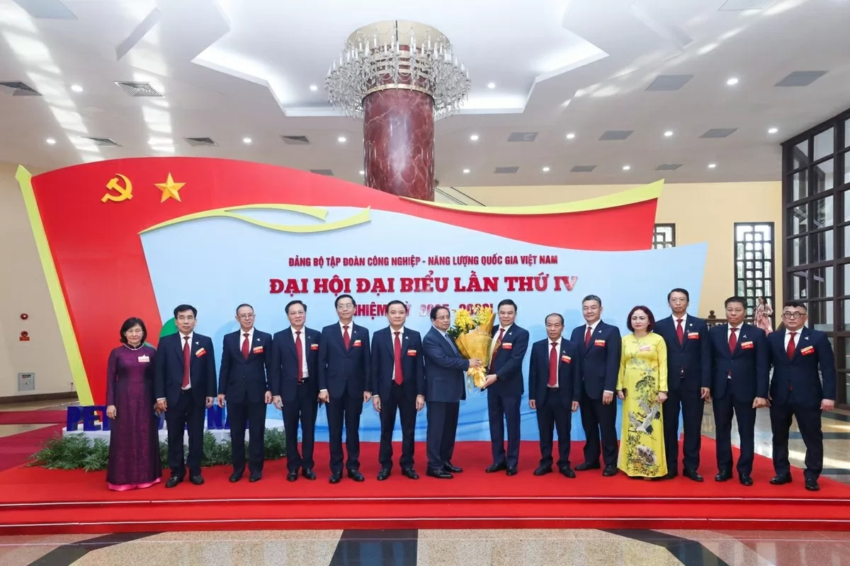 Thủ tướng Chính phủ: Petrovietnam phải vươn tầm, lọt Top 5 doanh nghiệp khu vực