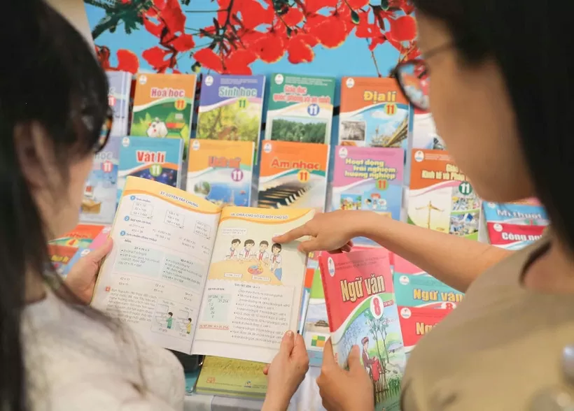 Bộ Giáo dục và Đào tạo đề xuất chỉnh sửa nội dung giảng dạy để phù hợp thực tiễn hành chính