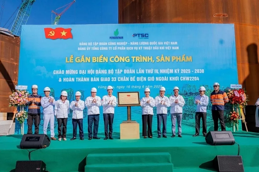 PetroVietnam – Hình mẫu tổ chức Đảng trong doanh nghiệp nhà nước PetroVietnam – Hình mẫu tổ chức Đảng trong doanh nghiệp nhà nước