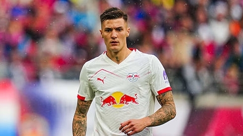 Benjamin Sesko muốn chơi bóng cho cả Man Utd và Newcastle