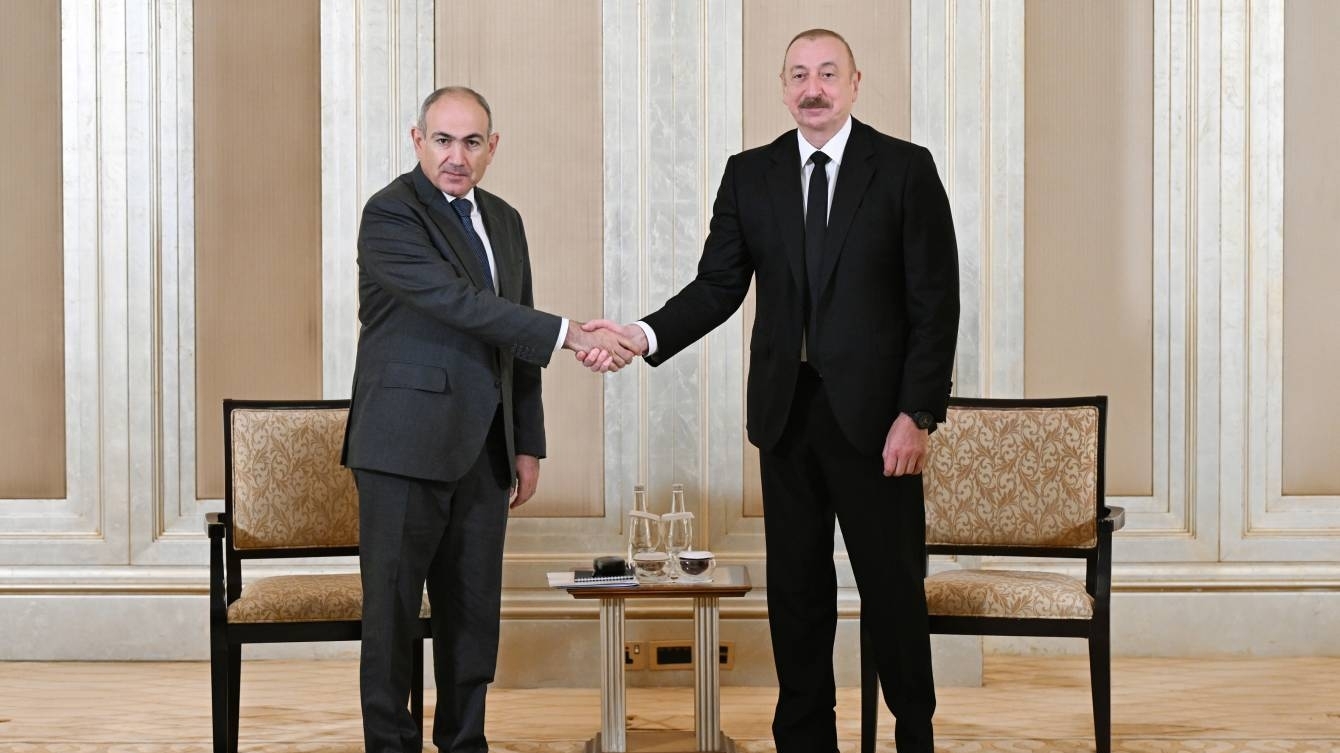 Tổng thống Mỹ Donald Trump vào vai 'sứ giả hòa bình', sẽ chủ trì hòa đàm giữa Armenia và Azerbaijan?