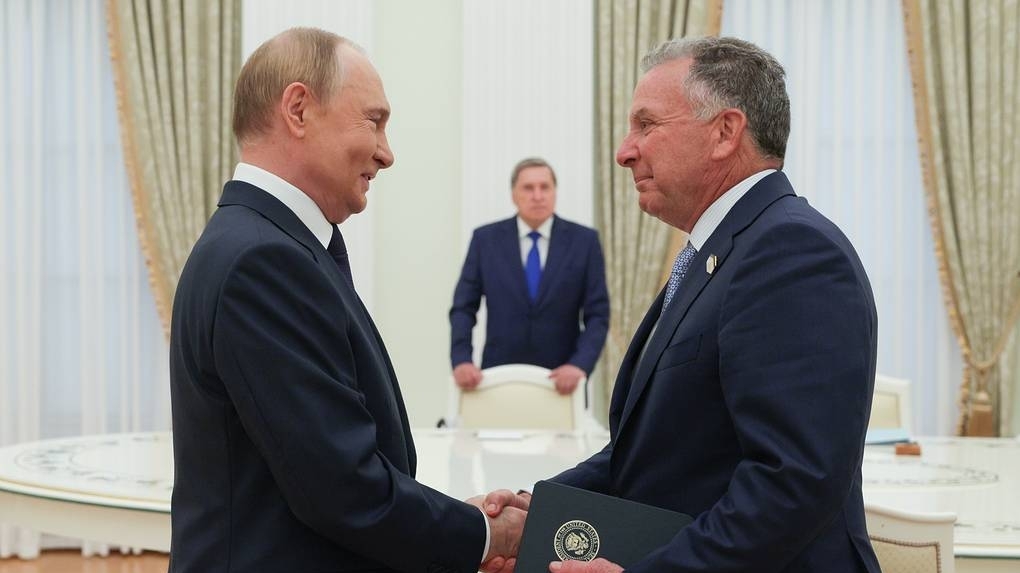 Tổng thống Nga hội đàm với đặc phái viên Mỹ trong 3 giờ: Hai nước nói gì về cuộc gặp trước hạn chót của ông Trump?