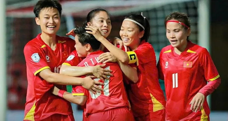 Đội tuyển nữ Việt Nam thắng 6-0 ở trận mở màn ASEAN Cup 2025 Đội tuyển nữ Việt Nam thắng 6-0 ở trận mở màn ASEAN Cup 2025
