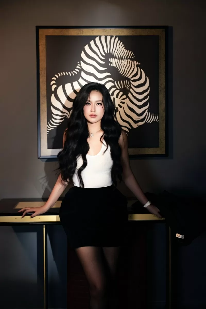 Mai Phương Thuý chụp ảnh rạng ngời đón tuổi 37, kỷ niệm 19 năm đăng quang Hoa hậu Việt Nam Mai Phương Thuý chụp ảnh rạng ngời đón tuổi 37, kỷ niệm 19 năm đăng quang Hoa hậu Việt Nam