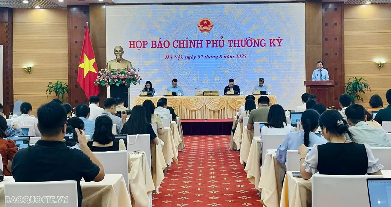 Họp báo Chính phủ: Sau sáp nhập, Ngân hàng Nhà nước có gói tín dụng ưu tiên cho vay với nhóm cán bộ khó khăn về chỗ ở, đi lại Họp báo Chính phủ: Sau sáp nhập, Ngân hàng Nhà nước có gói tín dụng ưu tiên cho vay với nhóm cán bộ khó khăn về chỗ ở, đi lại