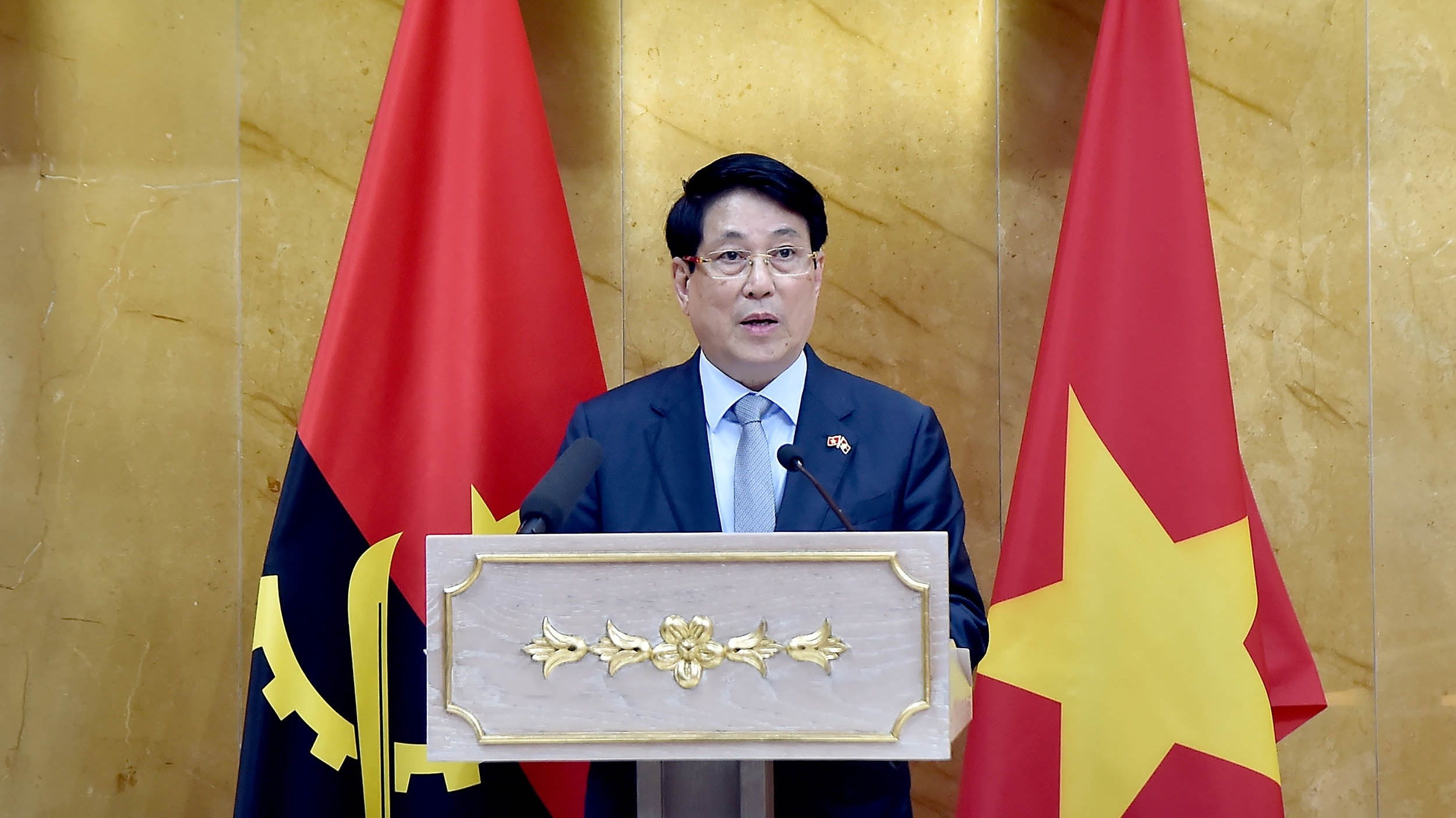 Chủ tịch nước Lương Cường: Thúc đẩy quan hệ Việt Nam-Angola trở thành hình mẫu cho hợp tác Nam-Nam