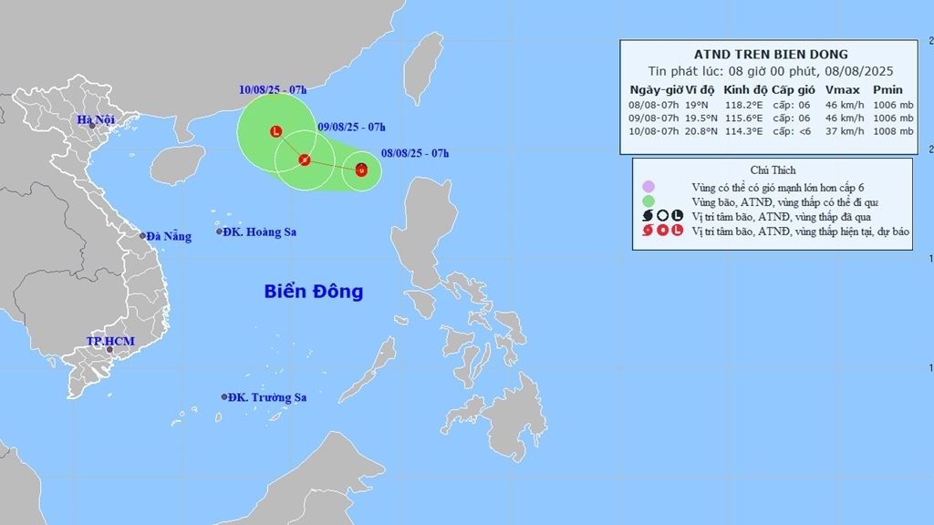 Theo dõi chặt chẽ diễn biến áp thấp nhiệt đới trên Biển Đông, quản lý các phương tiện ra khơi, không di chuyển vào vùng nguy hiểm